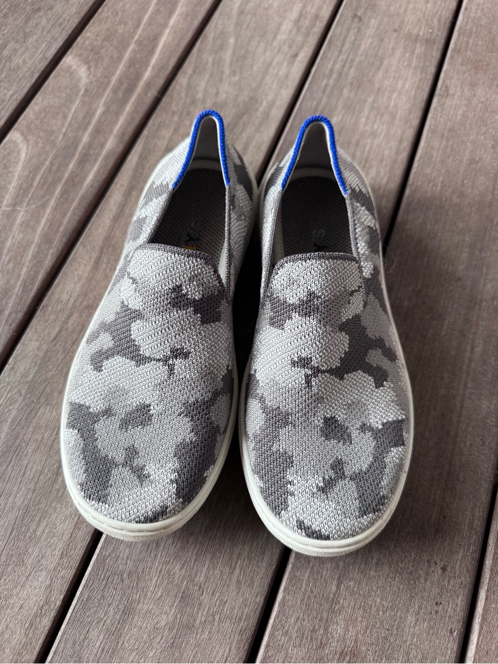 Kids Slip-On Knit Casual Shoes - Gray Camo, size 2 Rothy’s